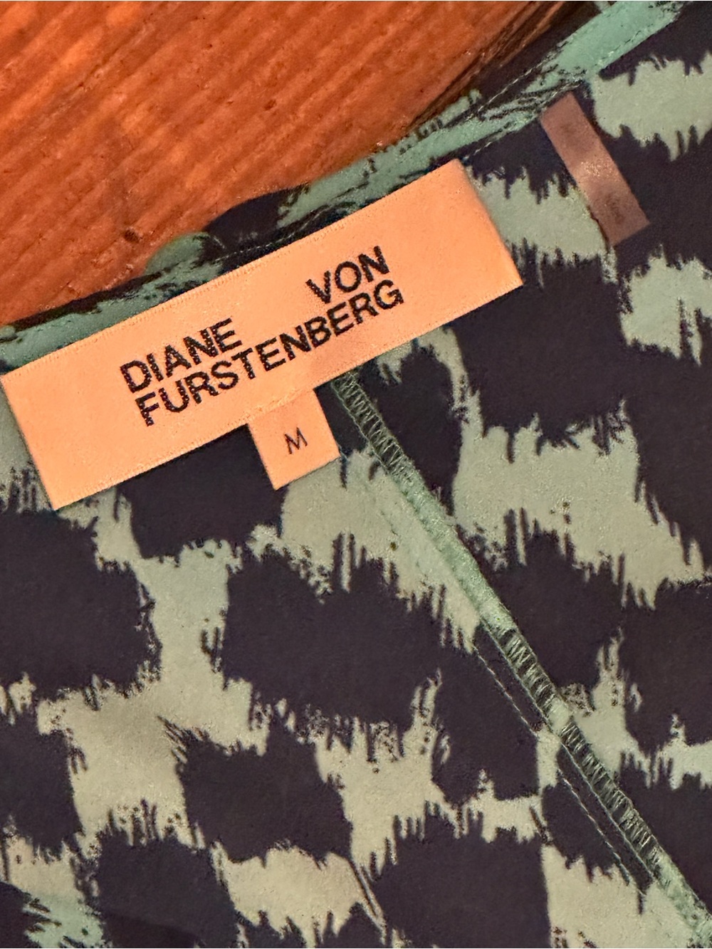 Diane von Furstenberg DVF Teal Black Animal Print Wrap Dress Size M - Picture 3 of 3